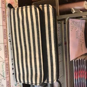 Black and white wallet